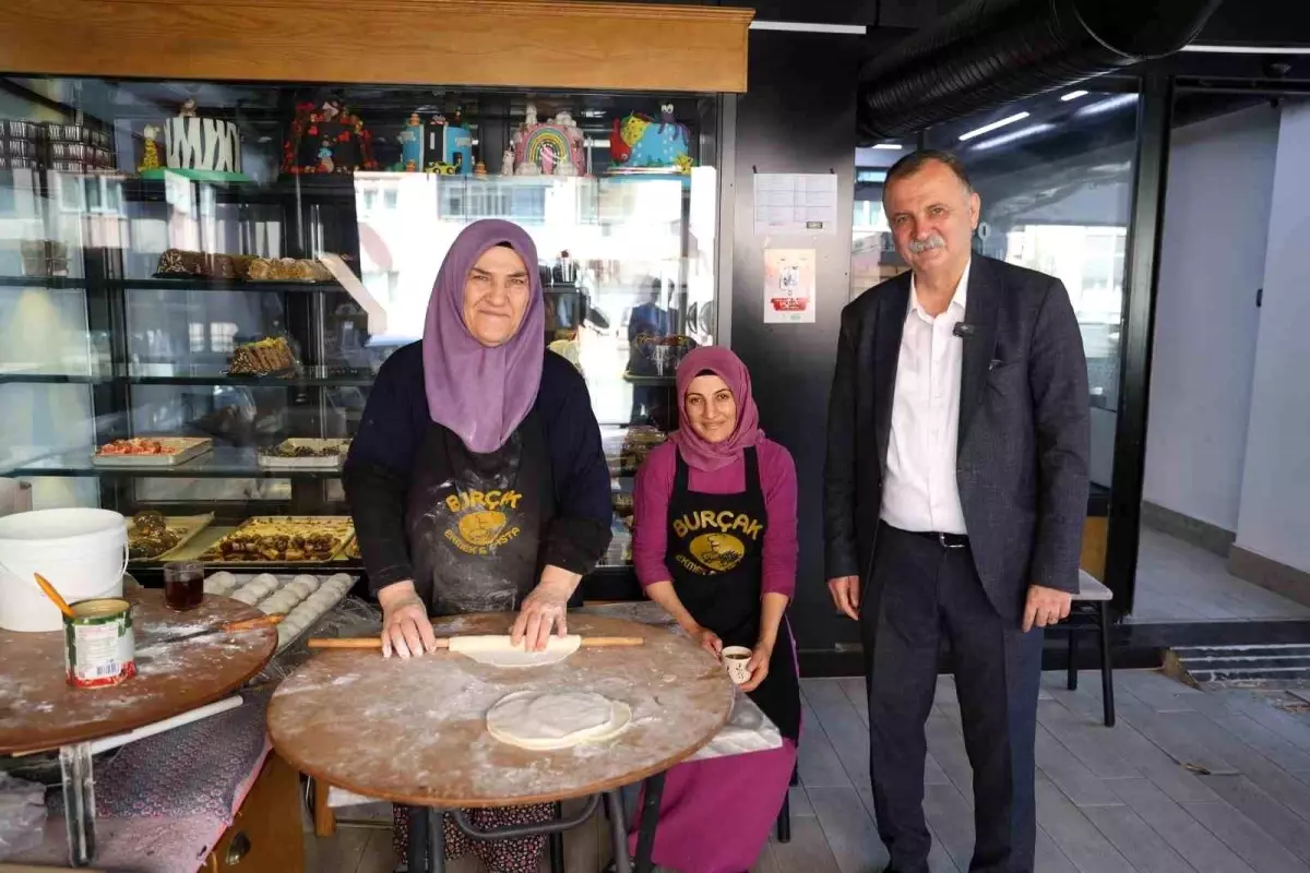 baskan balaban izmir caddesinde esnafla bir araya geldi 9R6pkTDO