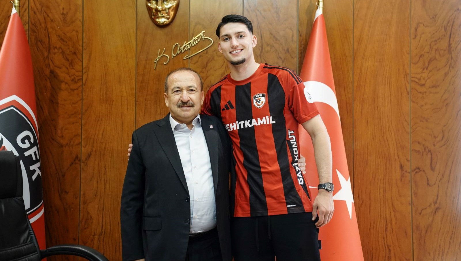 gaziantep fk bundesligadan transfer yapti yusuf kabadayi imzayi atti BMnaBhJP