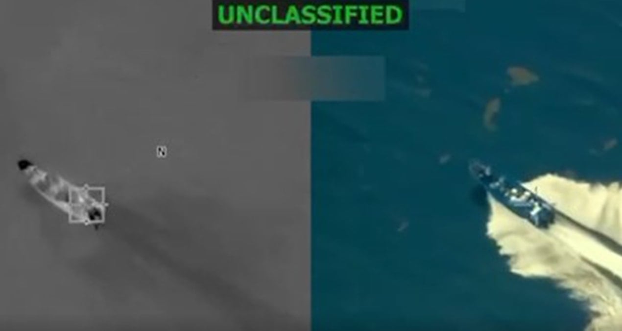 trump uyusturucu tasiyan bir tekneye saldiri duzenledik KLZ3WcGG