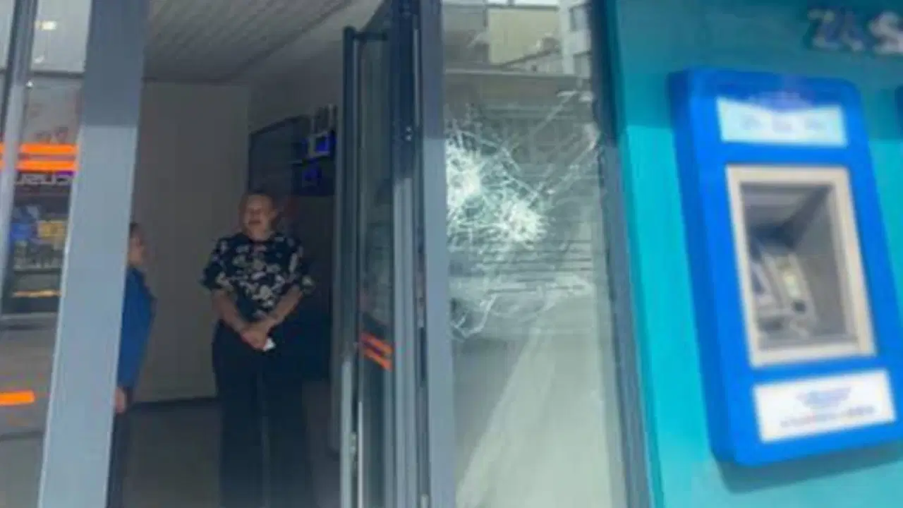 28 29 ekim bankalar acik mi 28 ekimde ozel bankalar calisiyor mu ght9kFmg.jpg