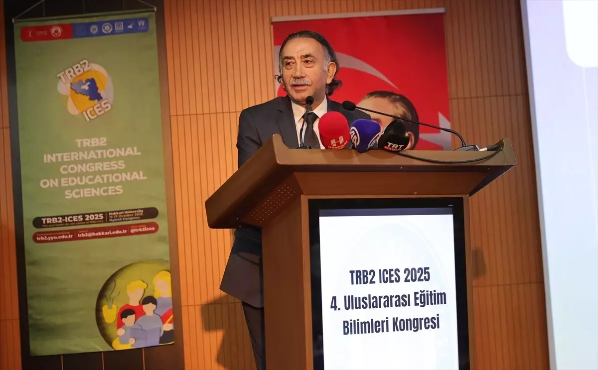 hakkaride 4 uluslararasi egitim bilimleri kongresi basladi EVQYGC8Q.jpg