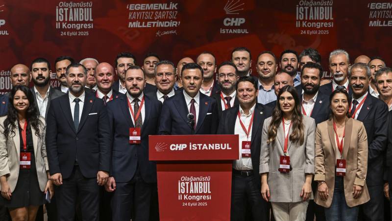 mahkeme durdurma talep etti ysk devam dedi chp istanbul il kongresi basladi DbY5YApO.jpg